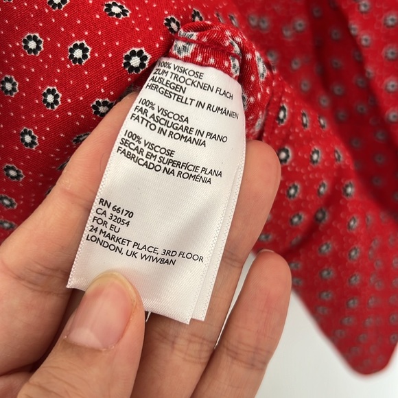 Cooperative red patterned surplice top - Picture 6 of 6